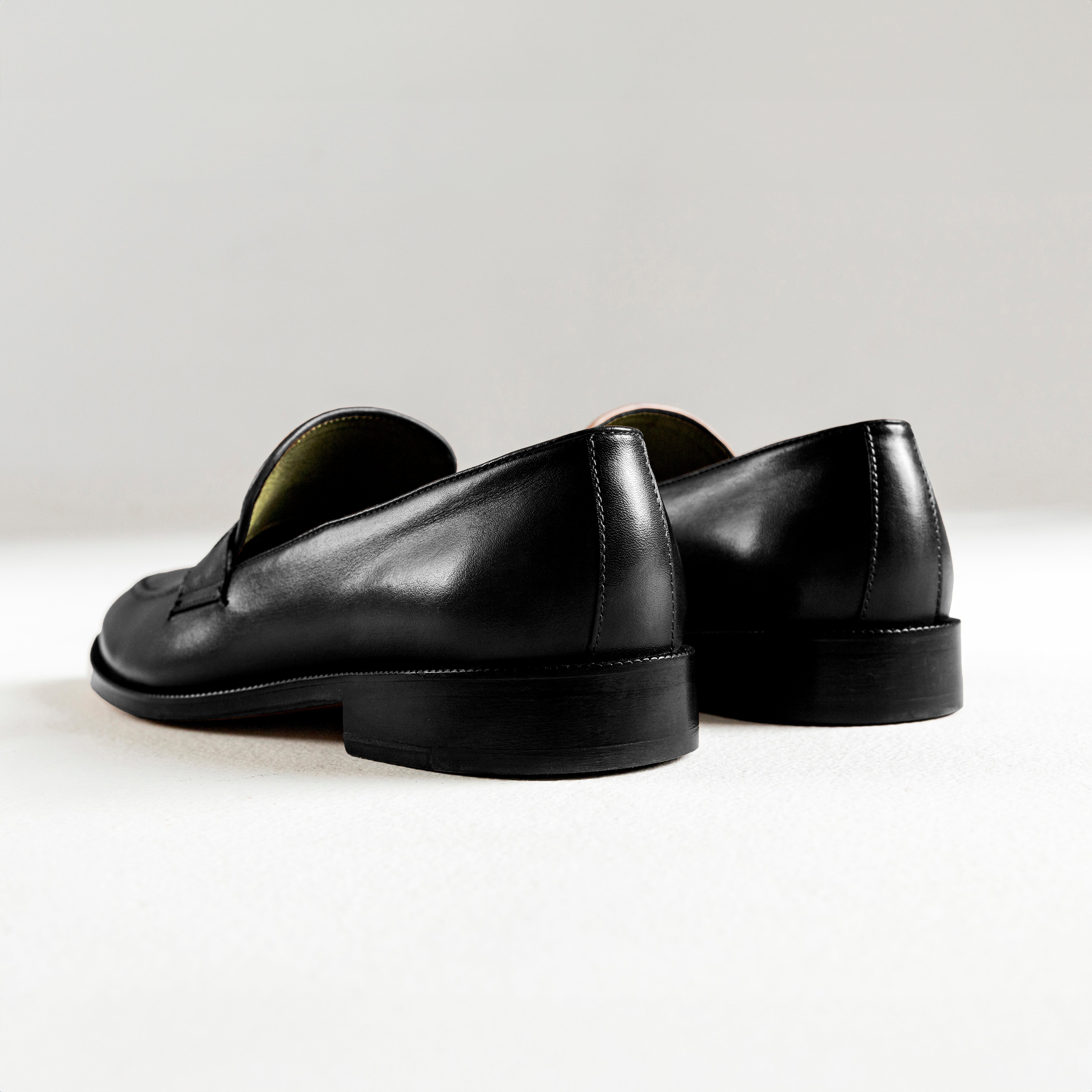 Pure Black Partigiano Loafer