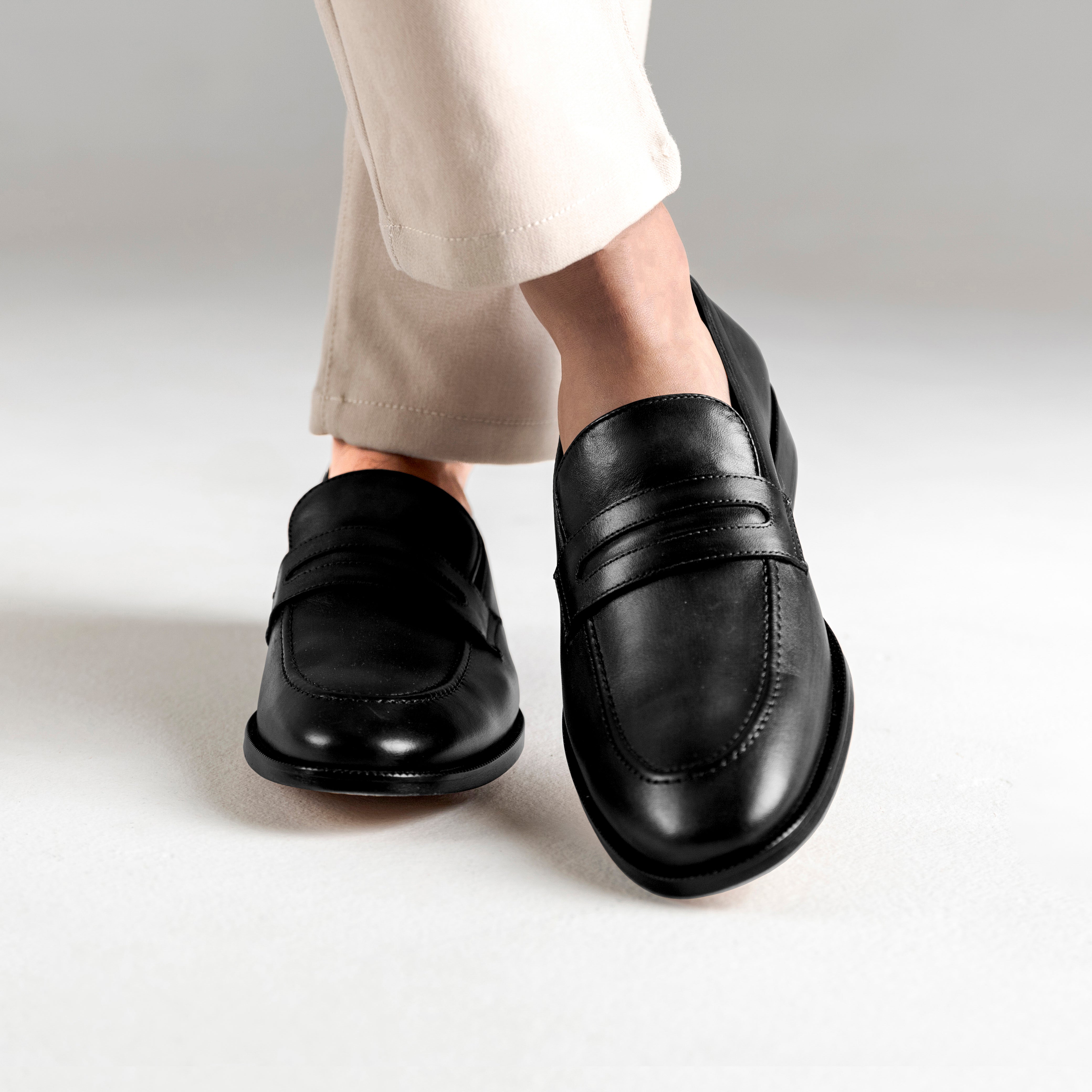 Pure Black Partigiano Loafer